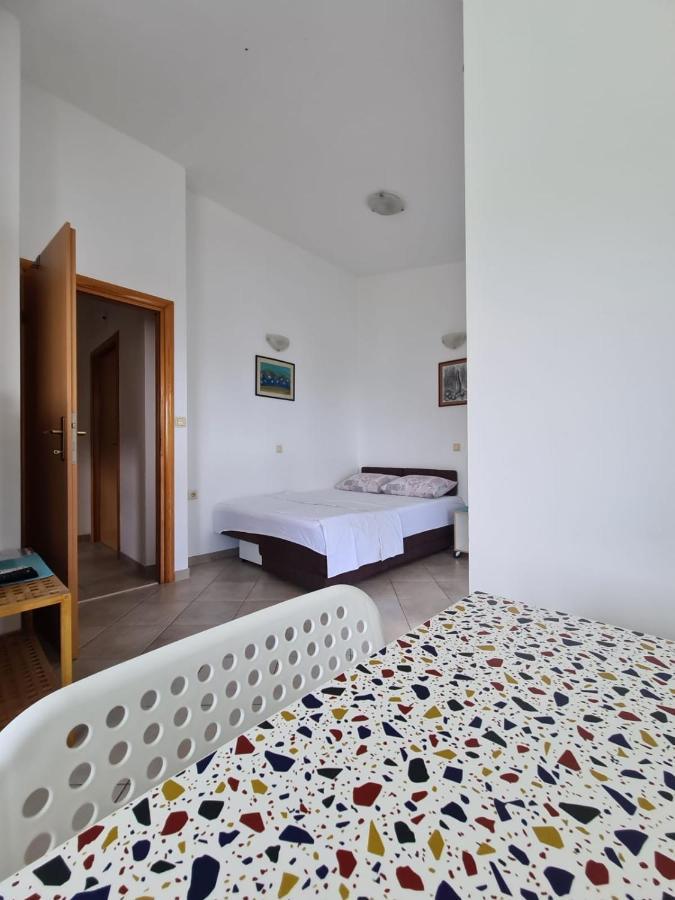 Oasis Of Peace Apartment Omis Exterior photo